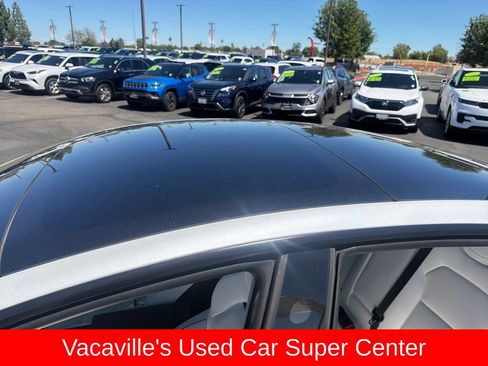Used 2024 Tesla Model 3 Performance AWD/4WD image 21
