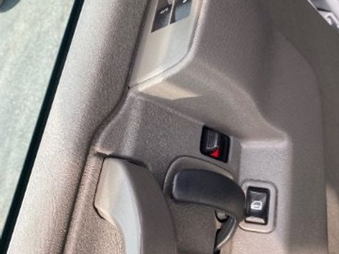 Used 2023 Chevrolet Express 3500 LS RWD image 20