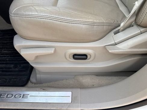 Used 2010 Ford Edge Limited AWD/4WD image 13