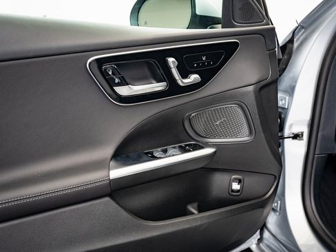 Certified 2025 Mercedes-Benz C 300 4MATIC Sedan image 24