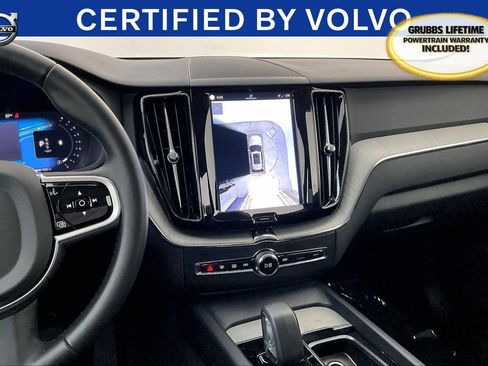 Certified 2025 Volvo XC60 B5 Plus image 9
