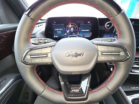 New 2026 Chevrolet Traverse RS image 14