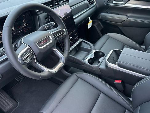 New 2026 GMC Terrain Elevation w/ Elevation Premium Package image 11