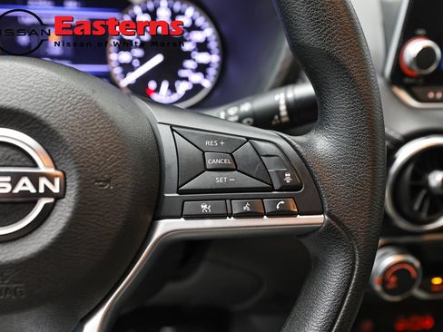 Used 2024 Nissan Sentra SV FWD image 16