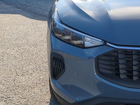 New 2026 Ford Escape Active image 8