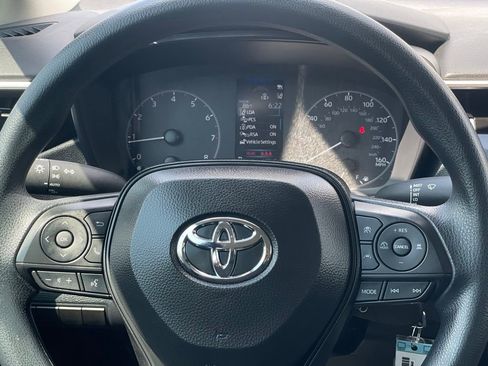 Used 2024 Toyota Corolla LE FWD image 12