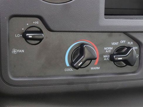 New 2027 Ford E-350 and Econoline 350 Super Duty w/ Power Equipment Group RWD image 27