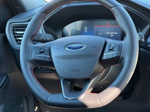 Used 2025 Ford Escape ST-Line w/ Tech Pack #1 image 12