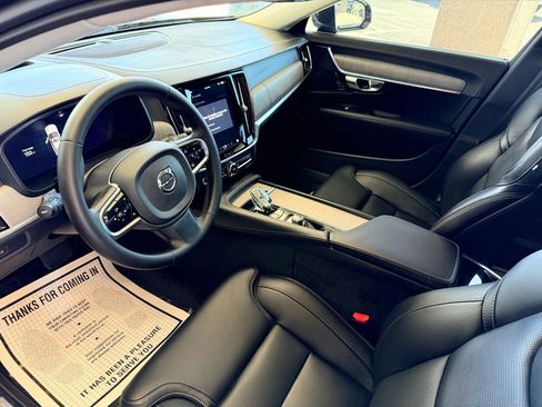 Used 2023 Volvo S90 B6 Ultimate w/ Protection Package Premier image 10