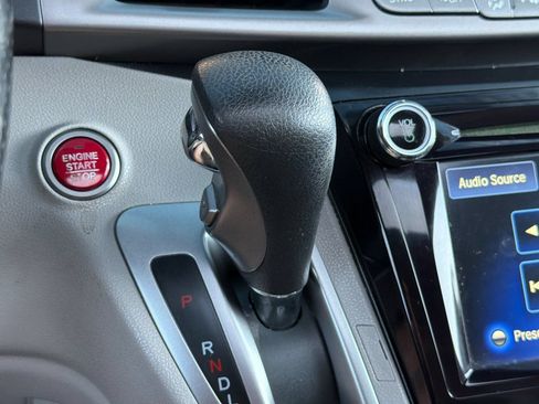 Used 2016 Honda Odyssey EX-L image 21