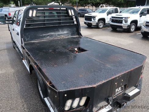 Used 2019 Ford F250 XL w/ Power Equipment Group image 18