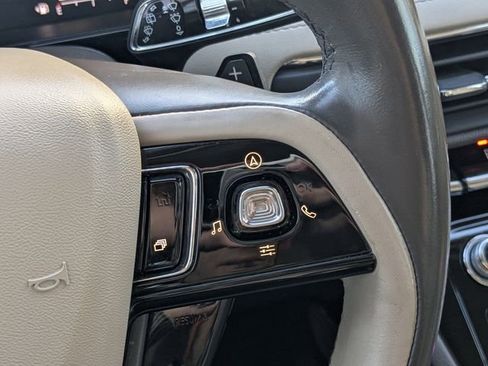 Used 2020 Lincoln Corsair FWD w/ Convenience Package image 24