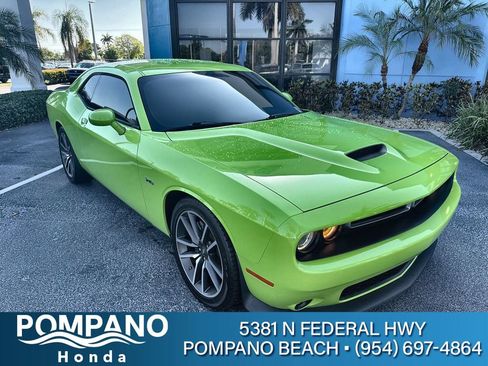 Used 2023 Dodge Challenger R/T w/ Plus Package RWD image 21
