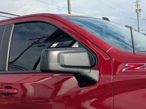 Used 2019 Chevrolet Silverado 1500 RST image 13