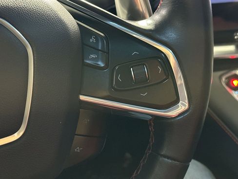 Used 2021 Chevrolet Corvette Stingray Coupe w/ Z51 Performance Package image 19