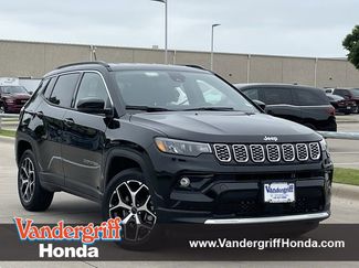 Used 2025 Jeep Compass Limited AWD/4WD video 1