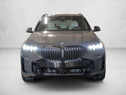 New 2026 BMW X5 xDrive40i w/ M Sport Package image 5
