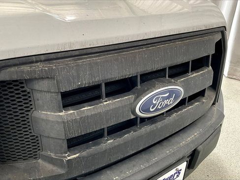 Used 2016 Ford F150 XL w/ Equipment Group 101A Mid image 7