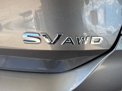 Used 2018 Nissan Rogue SV w/ Sun & Sound Touring Package AWD/4WD image 34