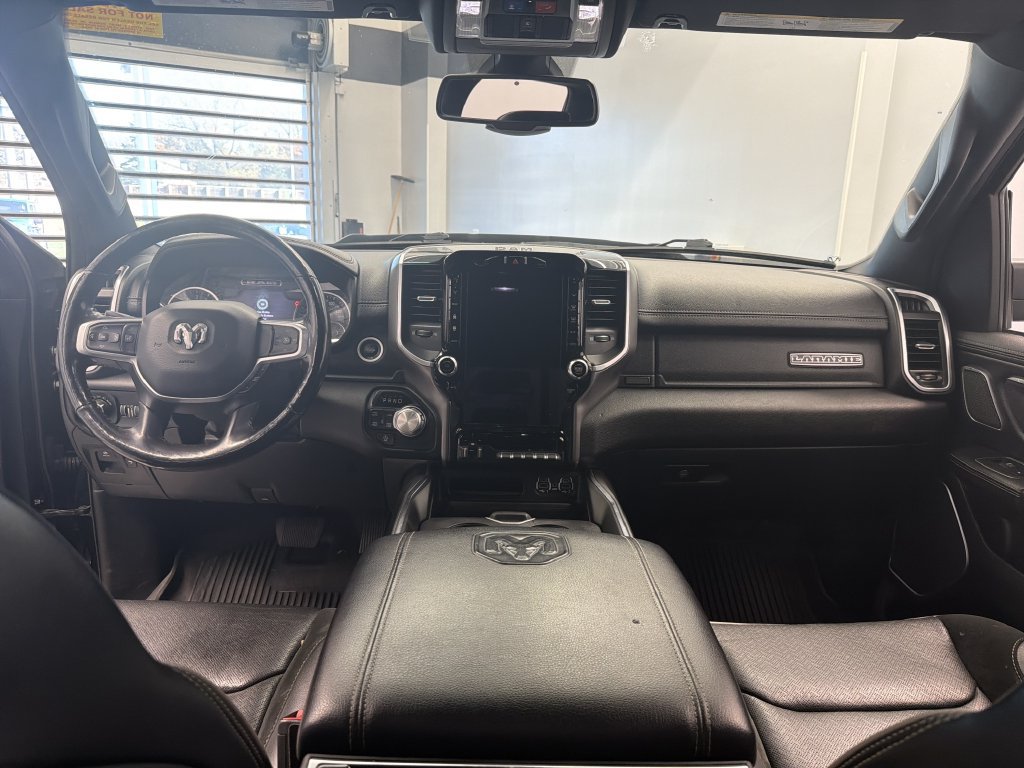 Used 2020 RAM 1500 Laramie AWD/4WD image 11