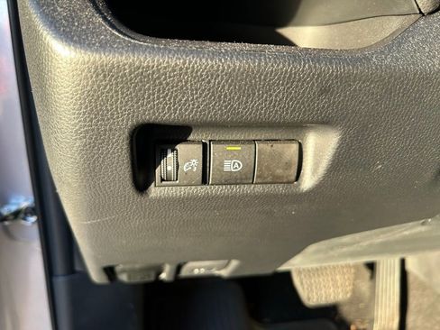 Certified 2023 Toyota RAV4 LE FWD image 18