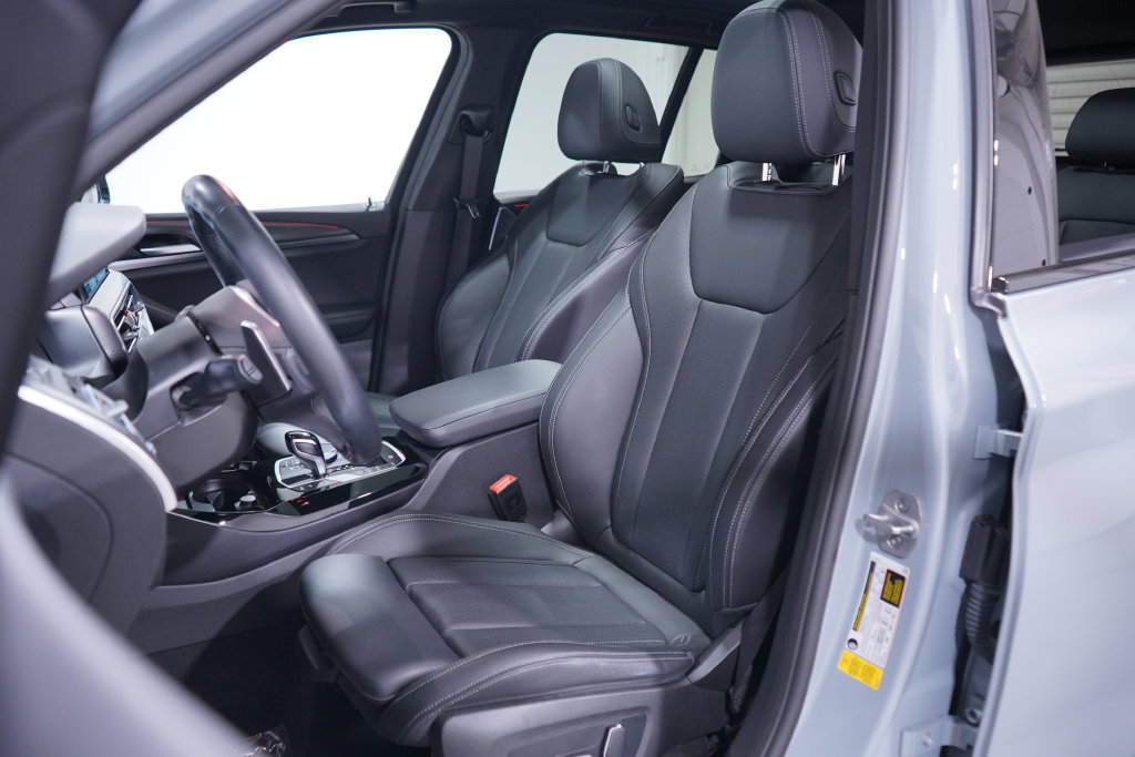 Used 2024 BMW X3 sDrive30i w/ M Sport Package RWD image 7