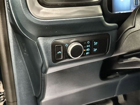 New 2026 Ford Maverick XL image 16