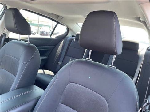Used 2021 Nissan Altima 2.5 SV w/ SV Premium Package FWD image 18