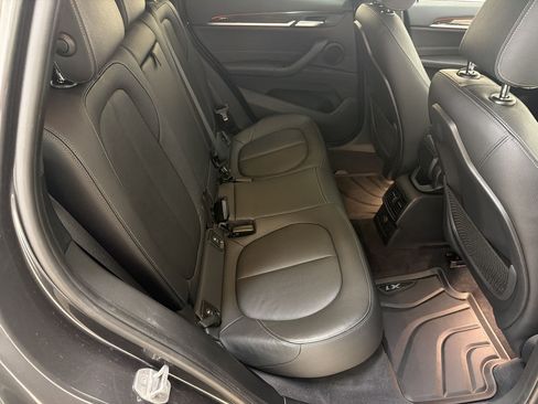 Used 2017 BMW X1 xDrive28i AWD/4WD image 28