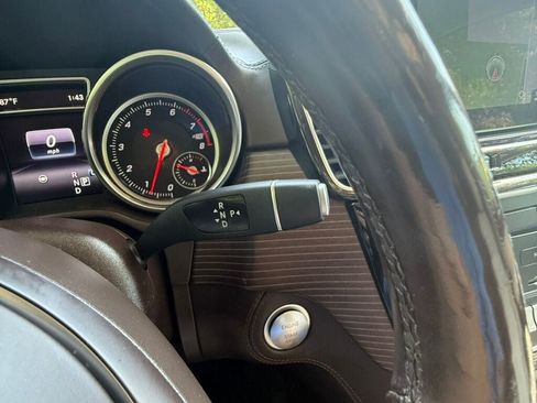 Used 2018 Mercedes-Benz GLS 550 4MATIC image 27