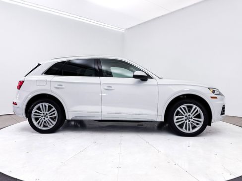 Used 2019 Audi Q5 2.0T Premium Plus w/ Premium Plus Package AWD/4WD image 41