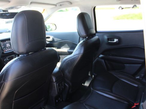 Used 2020 Jeep Compass Limited AWD/4WD image 16