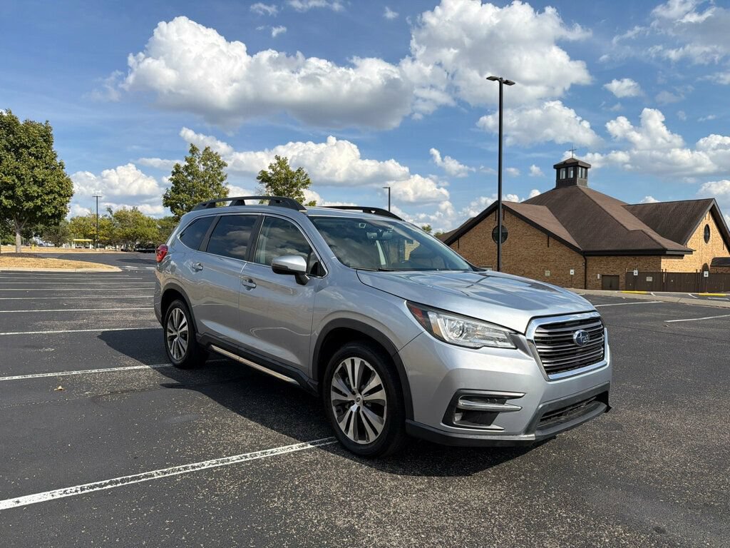 Used 2022 Subaru Ascent Limited AWD/4WD image 3