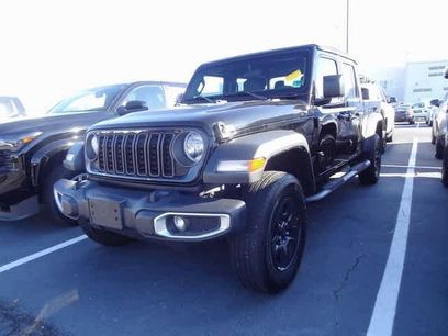 Used 2024 Jeep Gladiator Sport