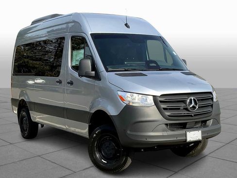 New 2025 Mercedes-Benz Sprinter 2500 image 2