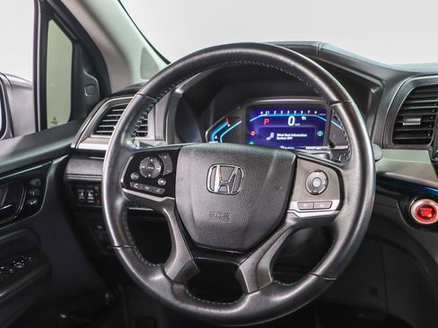 Used 2023 Honda Odyssey Touring image 12