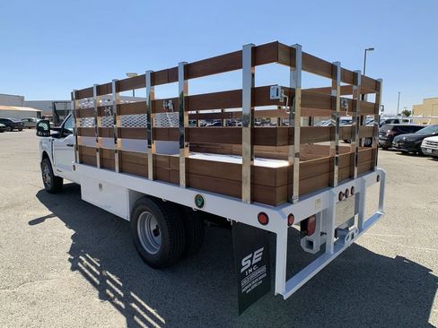 New 2025 Ford F350 XL w/ XL Chrome Package RWD image 30