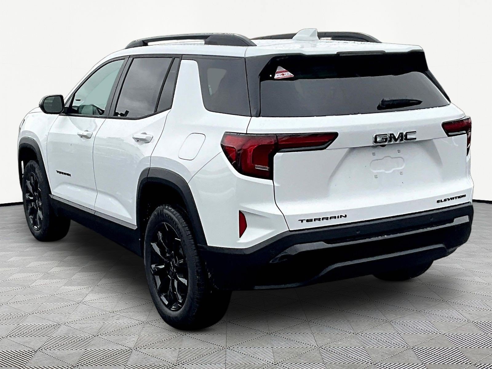 New 2027 GMC Terrain Elevation FWD image 4