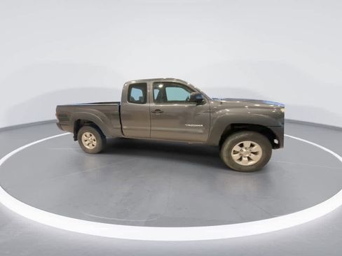 Used 2009 Toyota Tacoma 4x4 Access Cab image 9
