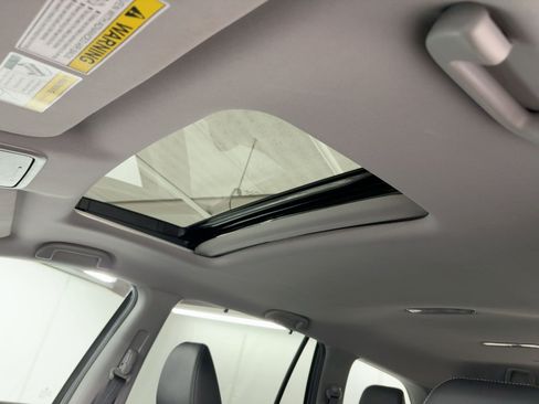 Used 2022 Honda Pilot EX-L image 16