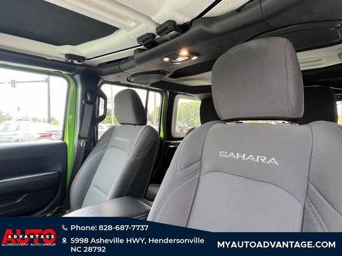 Used 2019 Jeep Wrangler Unlimited Sahara w/ Cold Weather Group AWD/4WD image 8
