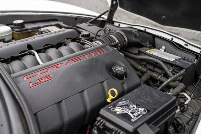 Used 2006 Chevrolet Corvette Convertible w/ Preferred Equipment Group RWD image 25