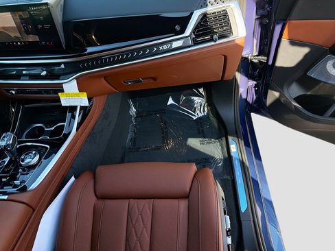New 2026 BMW ALPINA XB7 AWD/4WD image 17