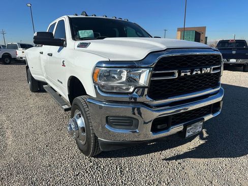 Used 2021 RAM 3500 Tradesman image 2