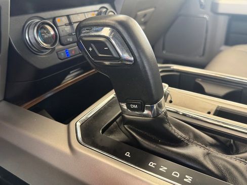 Used 2020 Ford F150 Lariat w/ Equipment Group 502A Luxury image 33