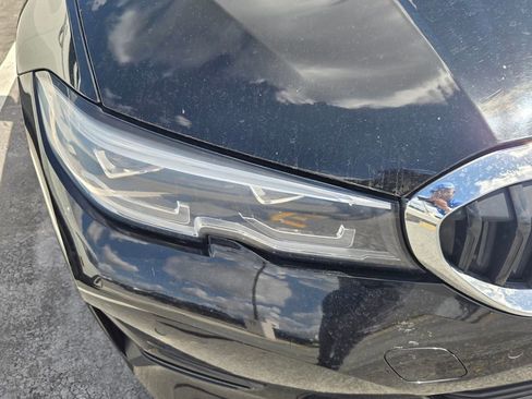 Used 2022 BMW 330i Sedan w/ Driving Assistance Package image 10