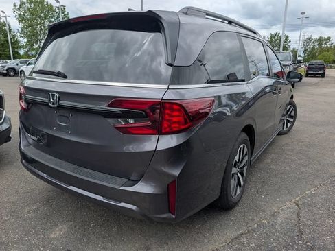 Used 2026 Honda Odyssey EX-L image 8