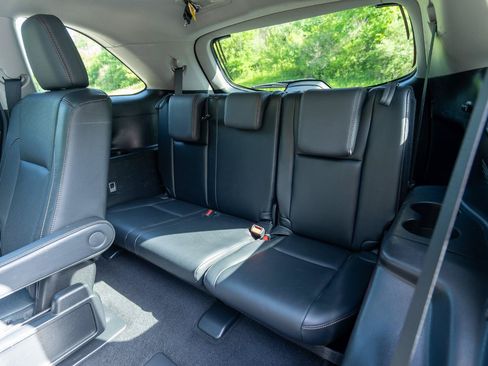 Used 2015 Toyota Highlander Limited AWD/4WD image 20