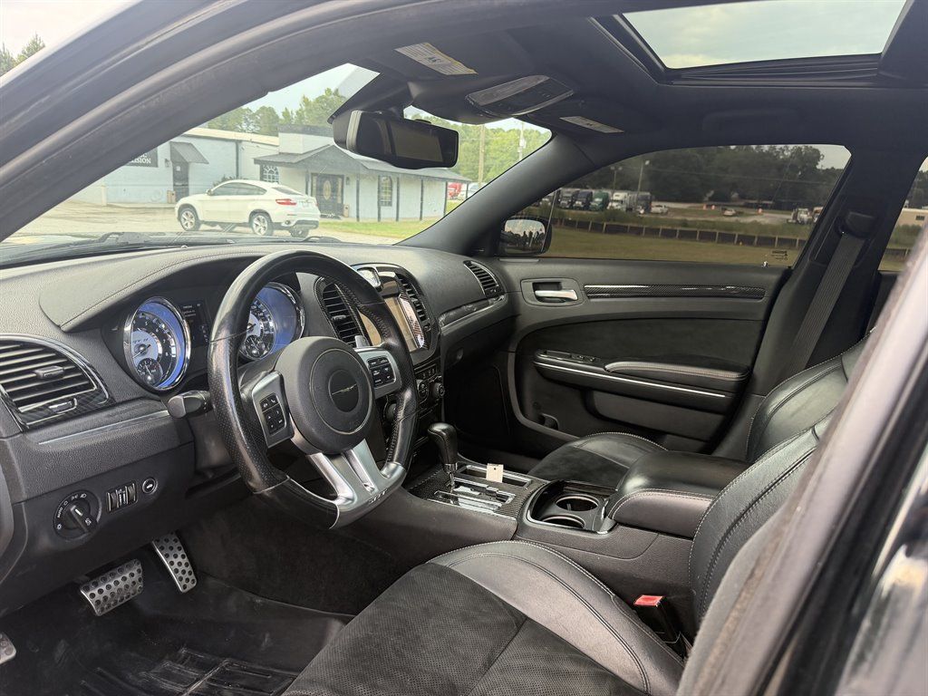 Used 2012 Chrysler 300 SRT8 w/ 19-Premium Speaker Group RWD image 10