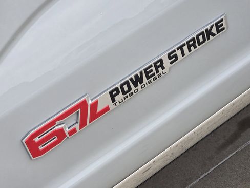 New 2026 Ford F250 Platinum image 14